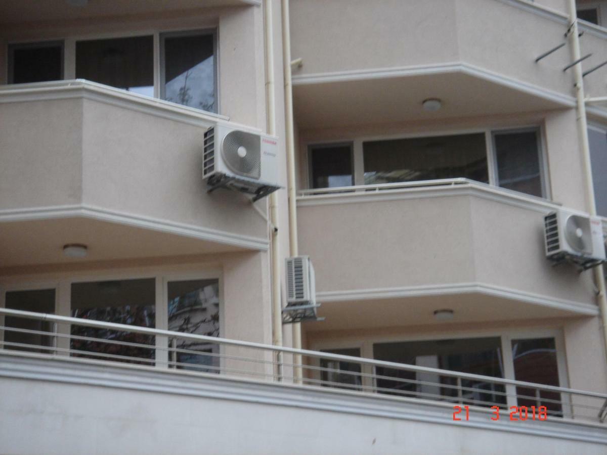 Apartment Deni Burgas Extérieur photo
