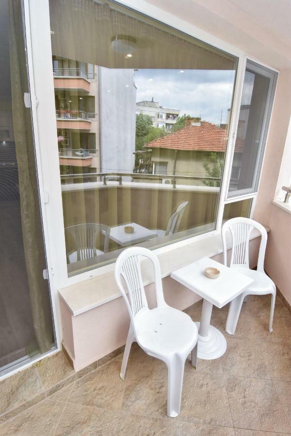 Apartment Deni Burgas Extérieur photo